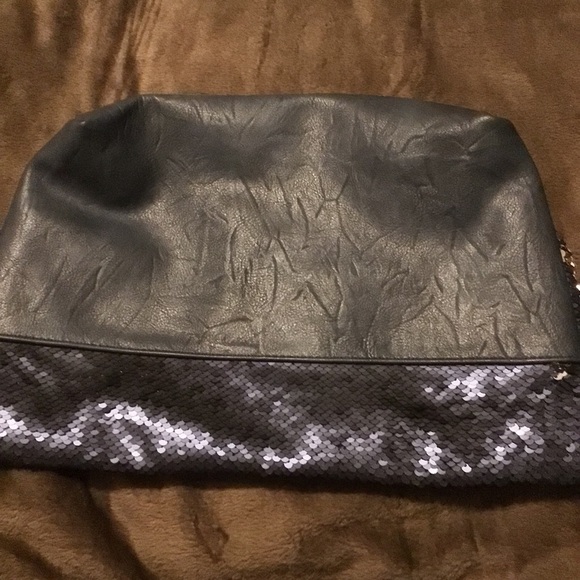 NWT Anthropologie Leather/Sequin Clutch - Picture 5 of 10